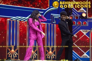 BEHINDWOODS GOLD ICONS 2023 - THE AWARD MOMENTS SET 2