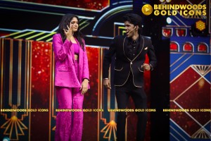 BEHINDWOODS GOLD ICONS 2023 - THE AWARD MOMENTS SET 2