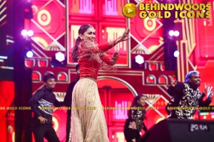 BEHINDWOODS GOLD ICONS 2023 - THE AWARD MOMENTS SET 2