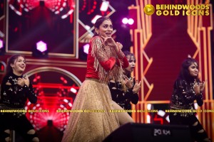 BEHINDWOODS GOLD ICONS 2023 - THE AWARD MOMENTS SET 2