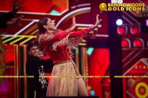 BEHINDWOODS GOLD ICONS 2023 - THE AWARD MOMENTS SET 2