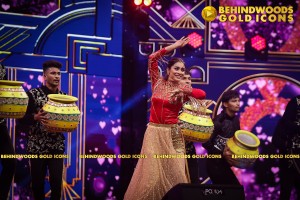 BEHINDWOODS GOLD ICONS 2023 - THE AWARD MOMENTS SET 2