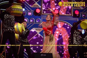 BEHINDWOODS GOLD ICONS 2023 - THE AWARD MOMENTS SET 2