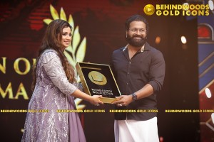 BEHINDWOODS GOLD ICONS 2023 - THE AWARD MOMENTS SET 2