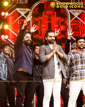 BEHINDWOODS GOLD ICONS 2023 - THE AWARD MOMENTS SET 2