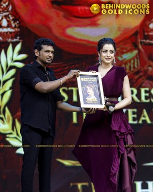 BEHINDWOODS GOLD ICONS 2023 - THE AWARD MOMENTS SET 2