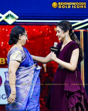 BEHINDWOODS GOLD ICONS 2023 - THE AWARD MOMENTS SET 2