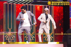 BEHINDWOODS GOLD ICONS 2023 - THE AWARD MOMENTS SET 3