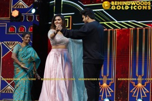 BEHINDWOODS GOLD ICONS 2023 - THE AWARD MOMENTS SET 3