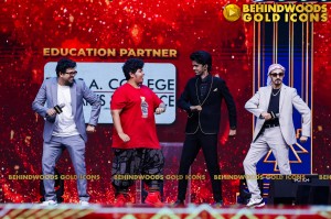 BEHINDWOODS GOLD ICONS 2023 - THE AWARD MOMENTS SET 3