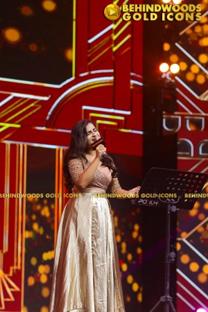 BEHINDWOODS GOLD ICONS 2023 - THE AWARD MOMENTS SET 3