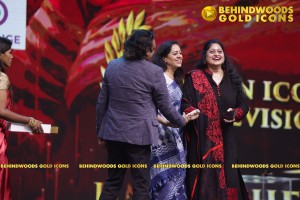 BEHINDWOODS GOLD ICONS 2023 - THE AWARD MOMENTS SET 3