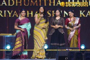 BEHINDWOODS GOLD ICONS 2023 - THE AWARD MOMENTS SET 3