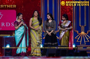 BEHINDWOODS GOLD ICONS 2023 - THE AWARD MOMENTS SET 3