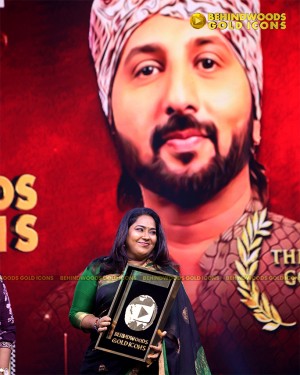 Behindwoods Gold Icons 2024 - The Award Moments