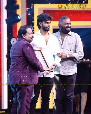 Behindwoods Gold Icons 2024 - The Award Moments