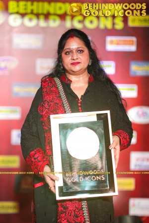 BEHINDWOODS GOLD ICONS 2023 - THE RED CARPET SET 1