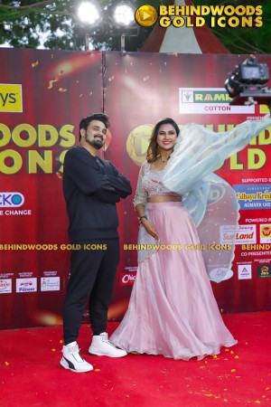 BEHINDWOODS GOLD ICONS 2023 - THE RED CARPET SET 1