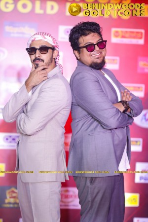 BEHINDWOODS GOLD ICONS 2023 - THE RED CARPET SET 1