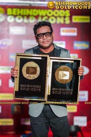 BEHINDWOODS GOLD ICONS 2023 - THE RED CARPET SET 1