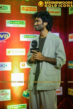 BEHINDWOODS GOLD ICONS 2023 - THE RED CARPET SET 1