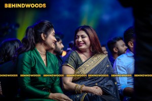 Behindwoods Gold Icons - Candid Photos