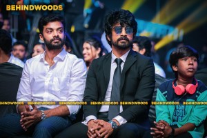 Behindwoods Gold Icons - Candid Photos