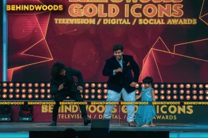 Behindwoods Gold Icons - Happy Fun Moments