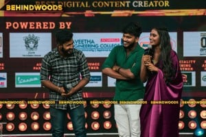 Behindwoods Gold Icons - Happy Fun Moments