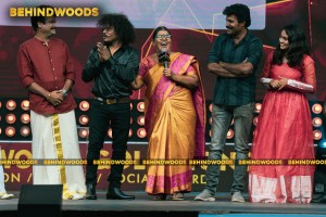 Behindwoods Gold Icons - Happy Fun Moments