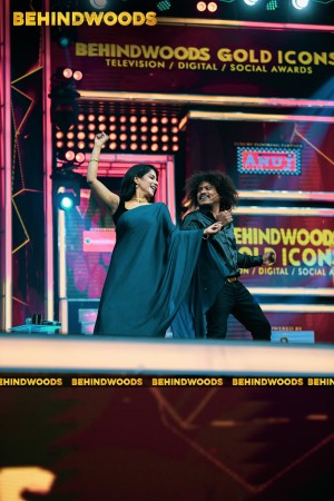 Behindwoods Gold Icons - Happy Fun Moments