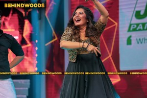 Behindwoods Gold Icons - Happy Fun Moments