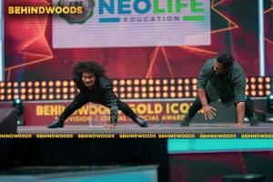 Behindwoods Gold Icons - Happy Fun Moments