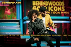 Behindwoods Gold Icons - Happy Fun Moments