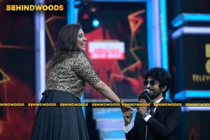 Behindwoods Gold Icons - Happy Fun Moments