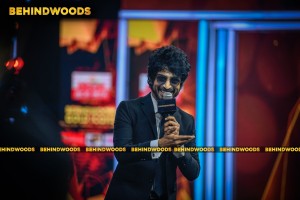 Behindwoods Gold Icons - Happy Fun Moments