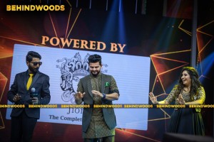 Behindwoods Gold Icons - Happy Fun Moments