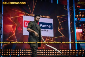 Behindwoods Gold Icons - Happy Fun Moments