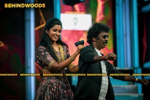 Behindwoods Gold Icons - Happy Fun Moments