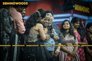 Behindwoods Gold Icons - Happy Fun Moments