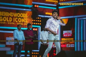 Behindwoods Gold Icons - Memorable Wallpapers