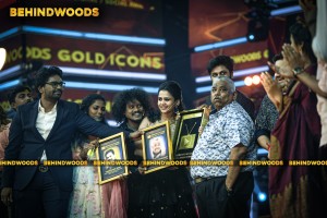 Behindwoods Gold Icons - The Awarding Photos