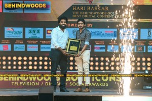 Behindwoods Gold Icons - The Awarding Photos