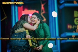 Behindwoods Gold Icons - The Awarding Photos