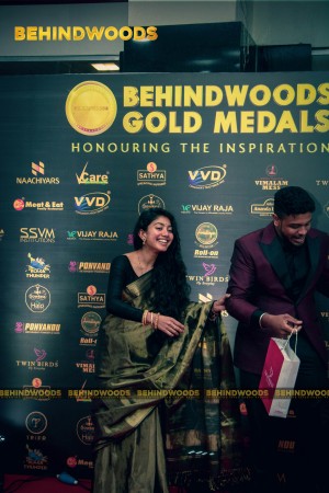 Behindwoods Gold Medals 2019 - The Red Carpet