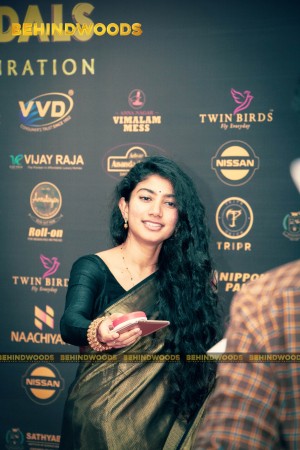 Behindwoods Gold Medals 2019 - The Red Carpet