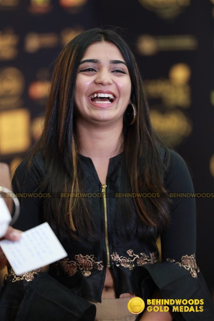 Behindwoods Gold Medals - Iconic Edition - The Red Carpet