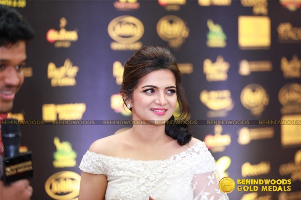 Behindwoods Gold Medals - Iconic Edition - The Red Carpet