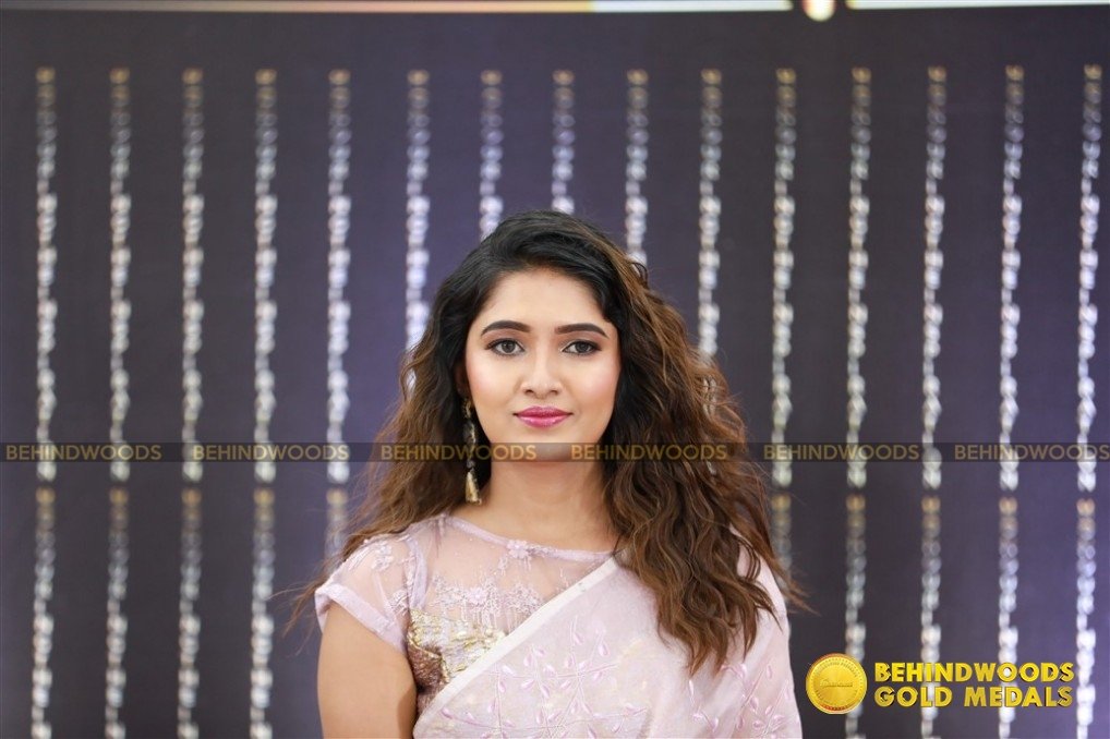 Behindwoods Gold Medals - Iconic Edition - The Red Carpet