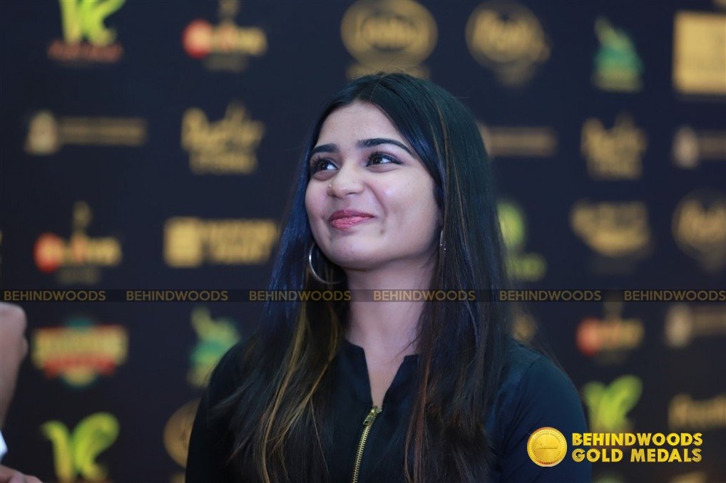 Behindwoods Gold Medals - Iconic Edition - The Red Carpet